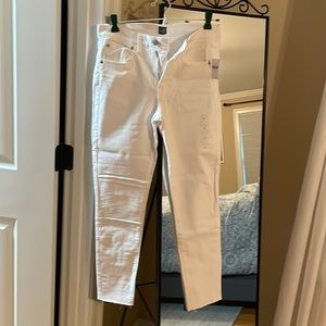 Gap white jeans NWT